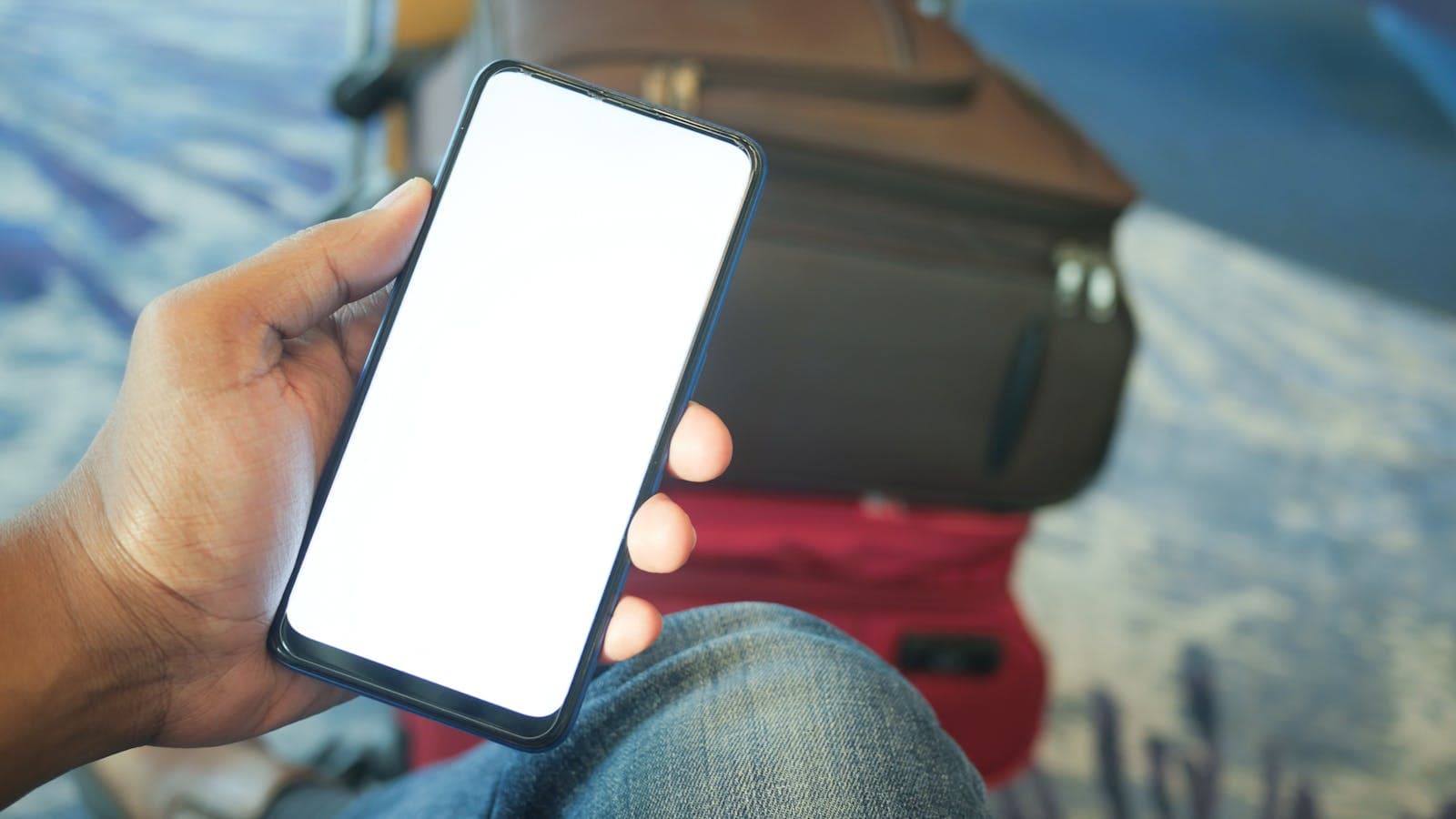 Cover image for How the World Travels Now: Memory, Meaning, and Movement