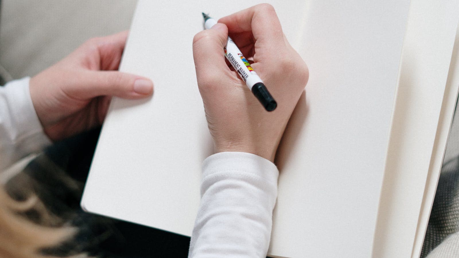 100+ Travel Journal Prompts to Capture Every Trip (2026 Ultimate Guide)